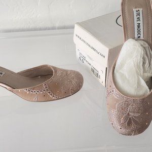 Steve Madden silk Kitten heels